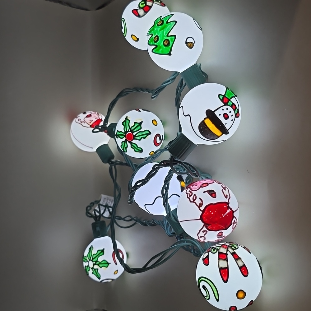 Vintage Lot 29 Christmas Tree 2" Round White Lights (3 Strings) Painted READ